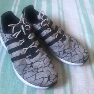Adidas SL Loop shoes